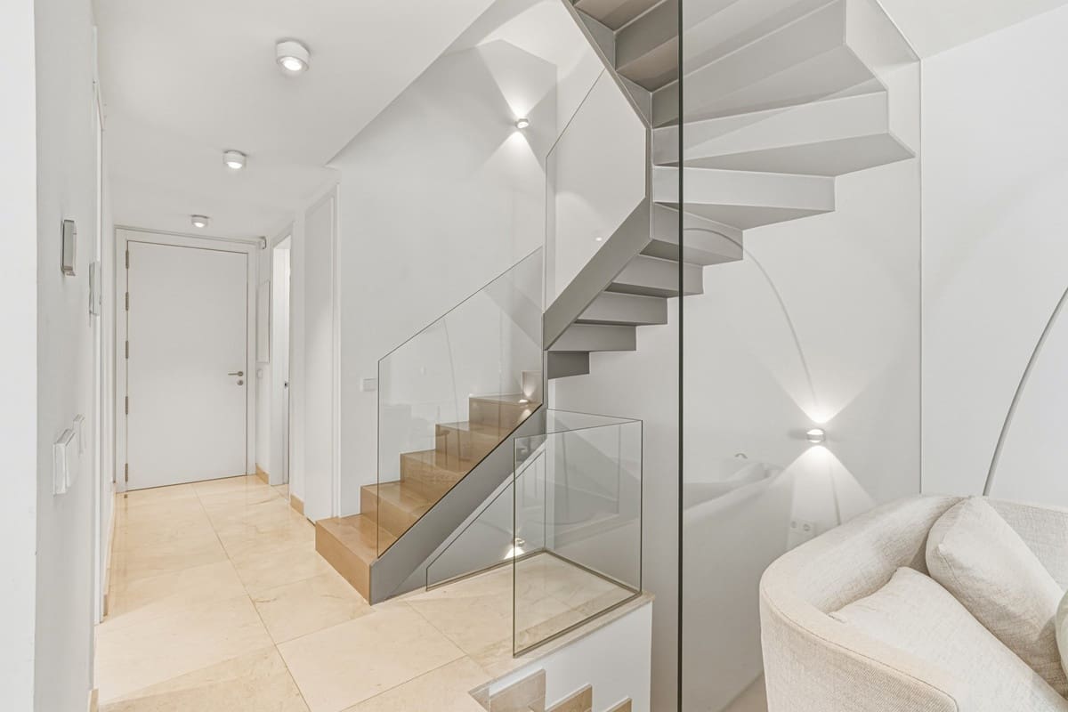 4 bedroom Townhouse for sale in La Cala de Mijas with pool garage - € 1,295,000 (Ref: 9807065)