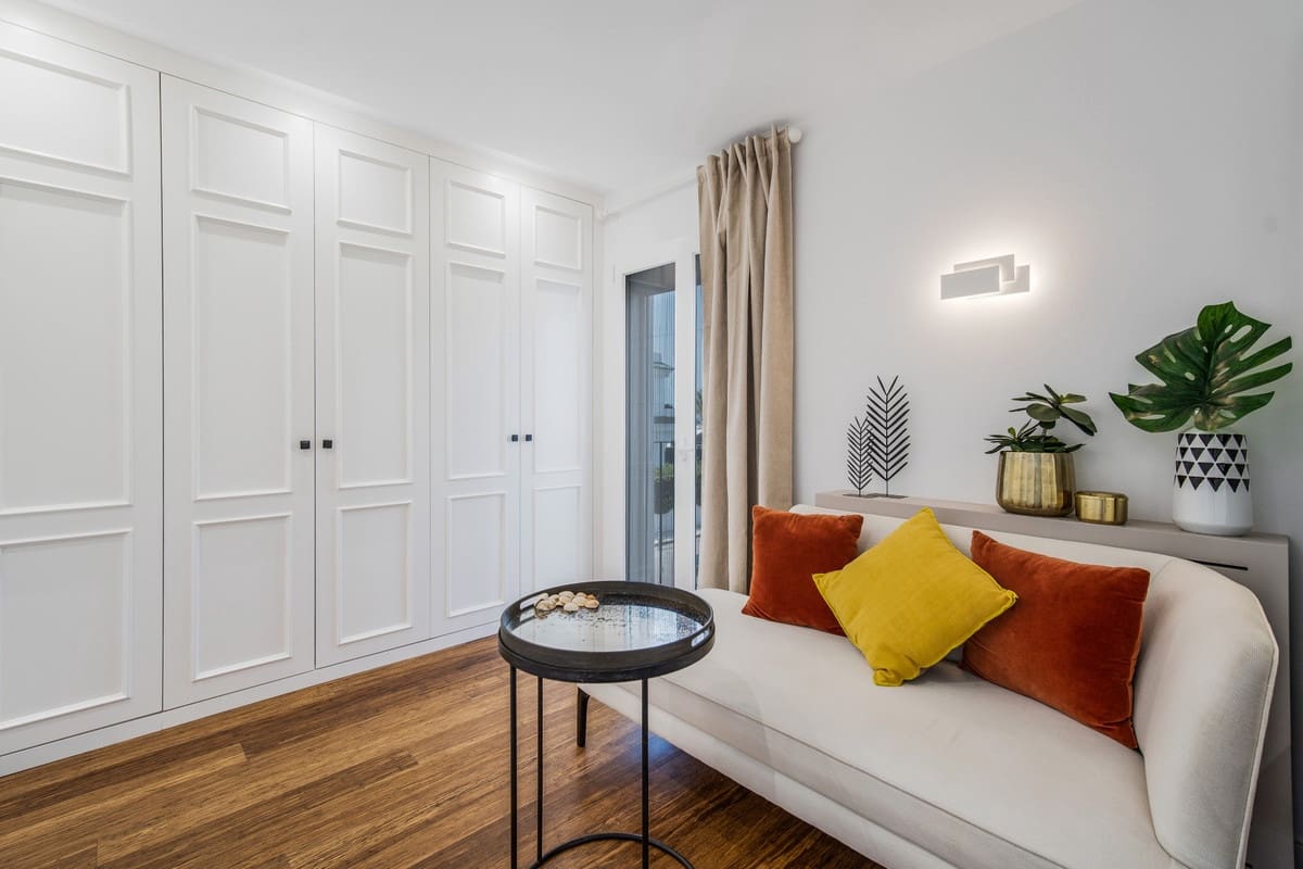4 quarto Casa em Banda para venda em Golden Mile com piscina garagem - 3 950 000 € (Ref: 9814852)