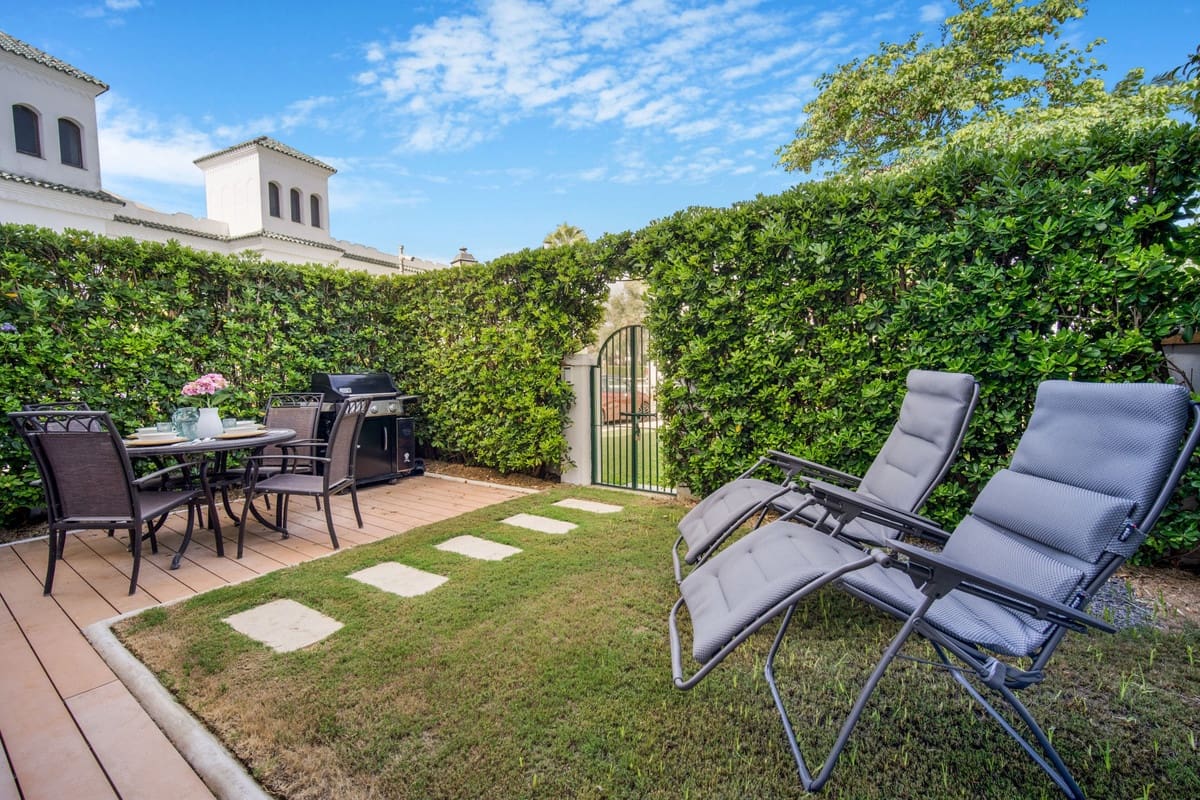 4 quarto Casa em Banda para venda em Golden Mile com piscina garagem - 3 950 000 € (Ref: 9814852)