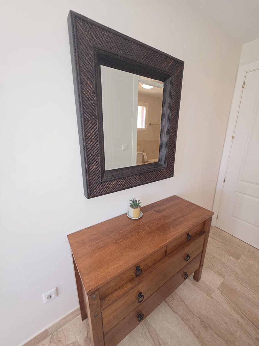 2 slaapkamer Appartement te koop in Riviera del Sol met zwembad garage - € 295.000 (Ref: 9815074)