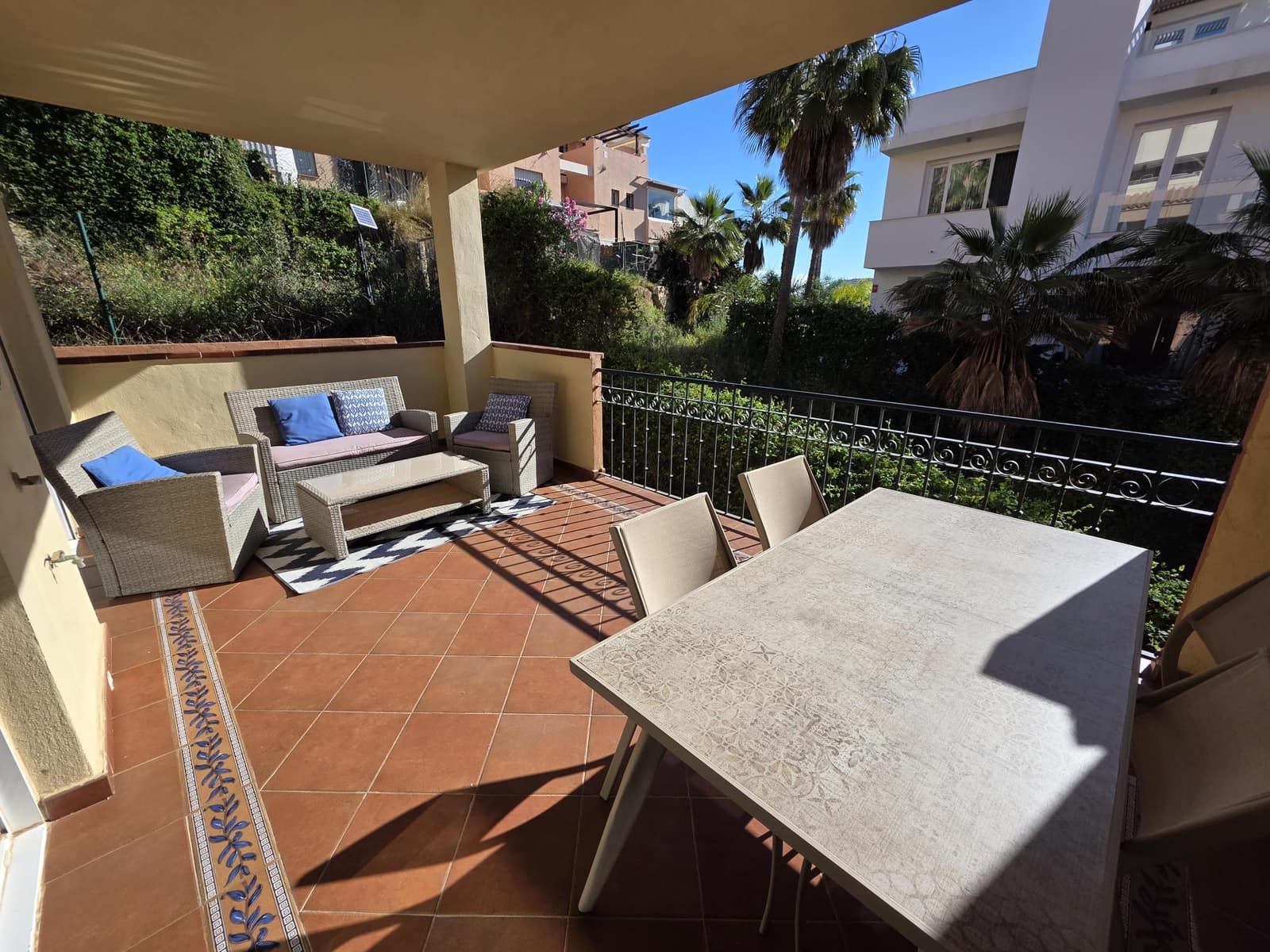2 slaapkamer Appartement te koop in Riviera del Sol met zwembad garage - € 295.000 (Ref: 9815074)