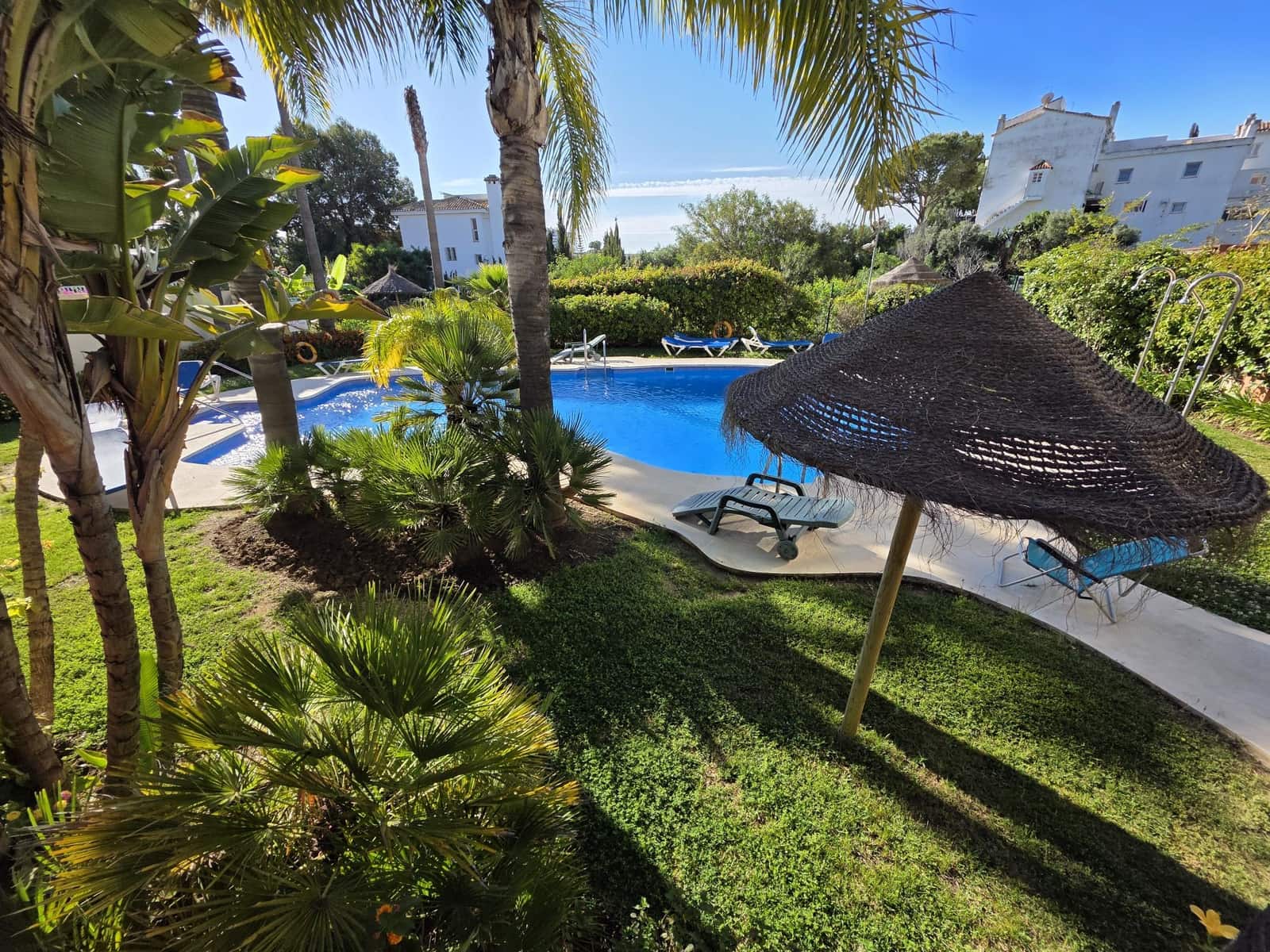 2 slaapkamer Appartement te koop in Riviera del Sol met zwembad garage - € 295.000 (Ref: 9815074)