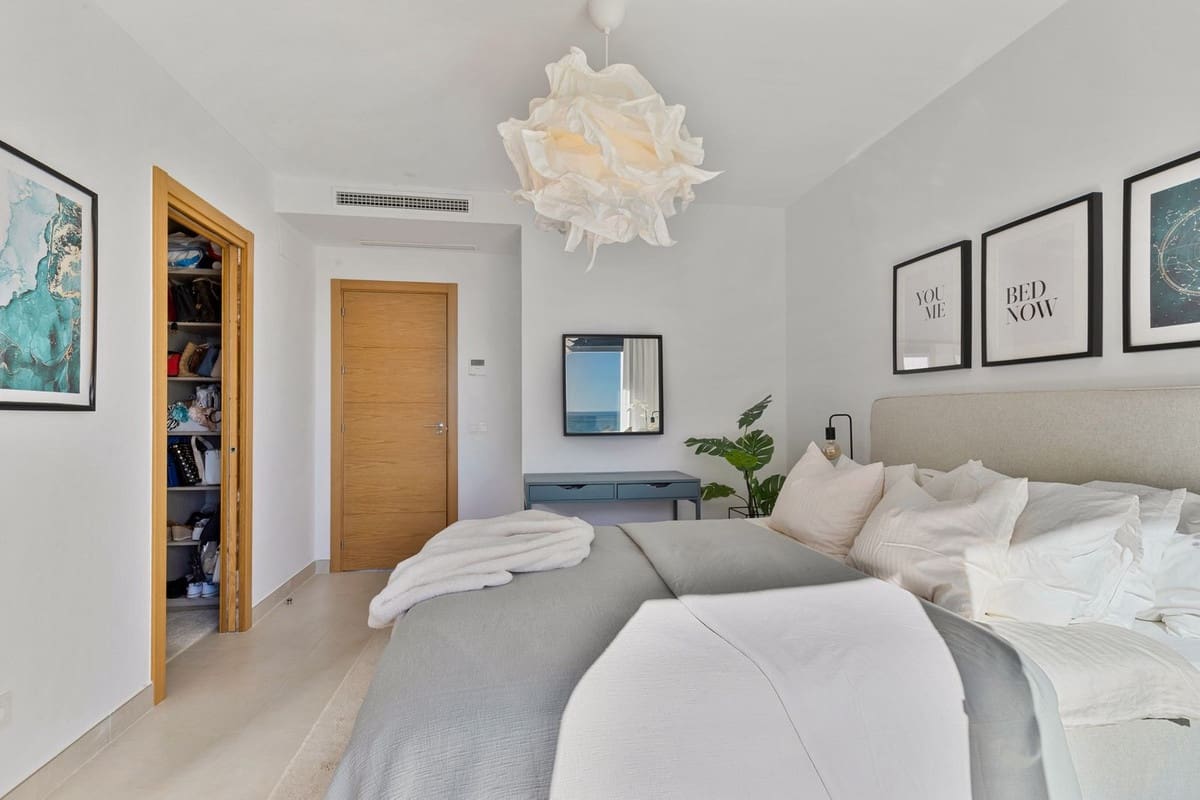 3 bedroom Townhouse for sale in Fuengirola with pool garage - € 649,000 (Ref: 9820774)