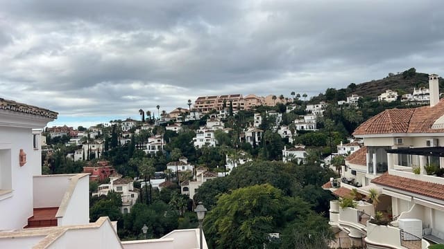 3 slaapkamer Appartement te koop in Aloha Golf, Marbella met zwembad garage - € 795.000 (Ref: 9823789)