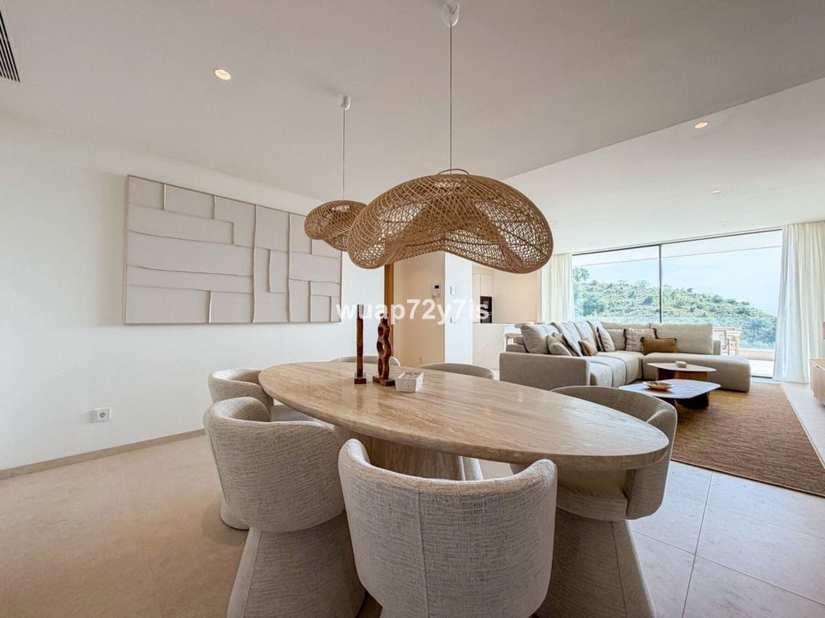 3 sovrum Lägenhet till salu i Benahavis med pool garage - 1 599 000 € (Ref: 9823826)
