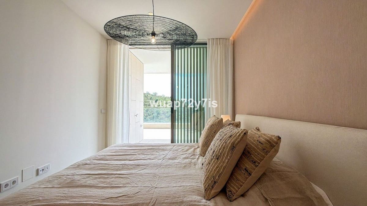 3 sovrum Lägenhet till salu i Benahavis med pool garage - 1 599 000 € (Ref: 9823826)
