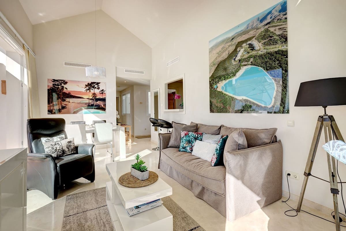 2 soverom Penthouse til salgs i Casares med svømmebasseng garasje - € 636 000 (Ref: 9823975)