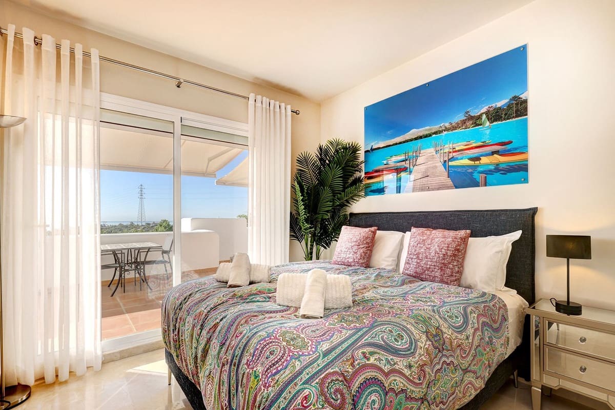 2 soverom Penthouse til salgs i Casares med svømmebasseng garasje - € 636 000 (Ref: 9823975)