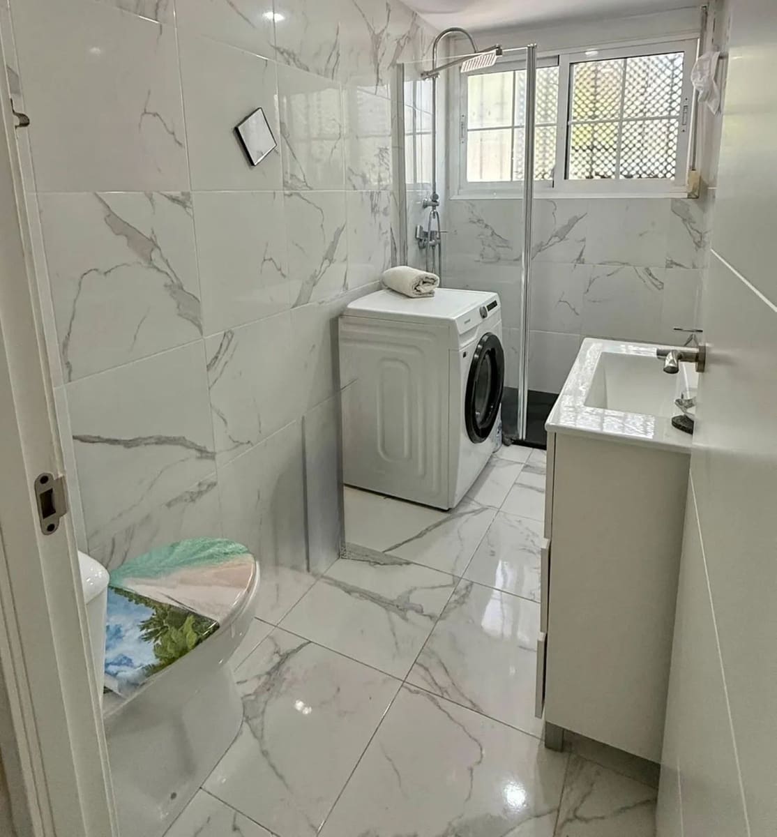 3 bedroom Apartment for sale in Benalmadena Costa with garage - € 346,000 (Ref: 9823988)