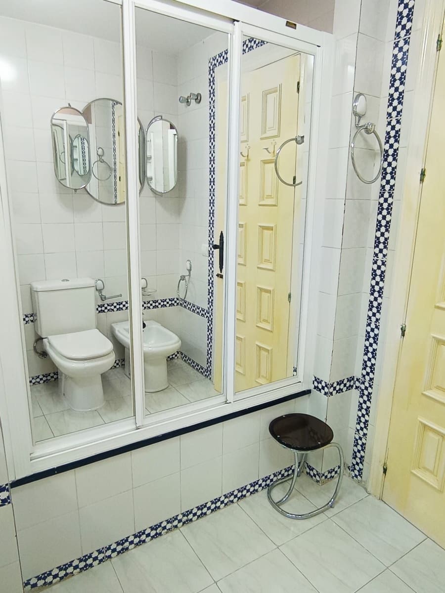3 bedroom Apartment for sale in Fuengirola with pool garage - € 785,000 (Ref: 9824040)