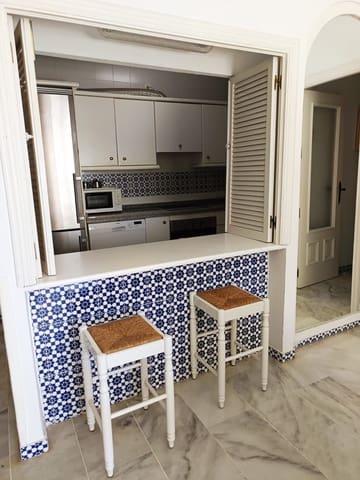 3 bedroom Apartment for sale in Fuengirola with pool garage - € 785,000 (Ref: 9824040)