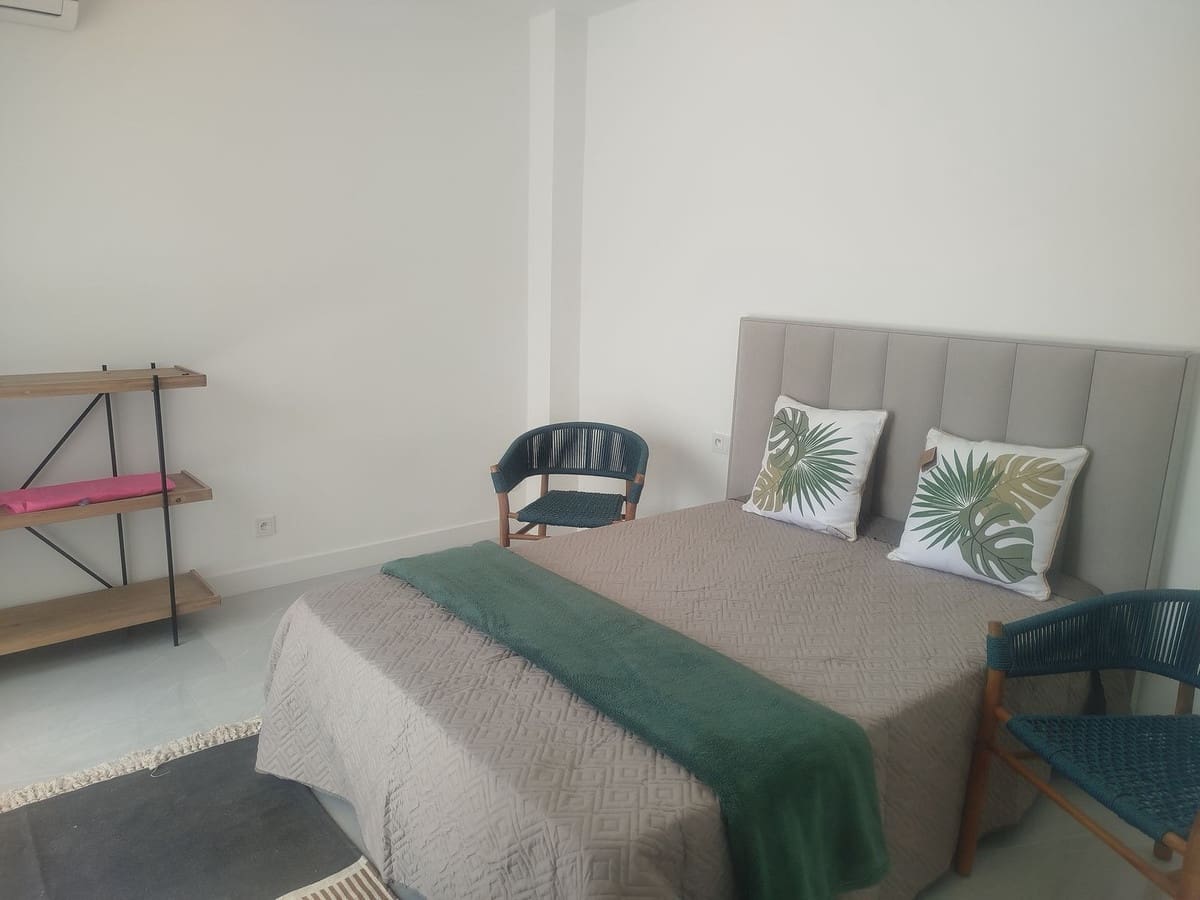 3 bedroom Villa for sale in Cerro del Aguila with pool garage - € 995,000 (Ref: 9827724)