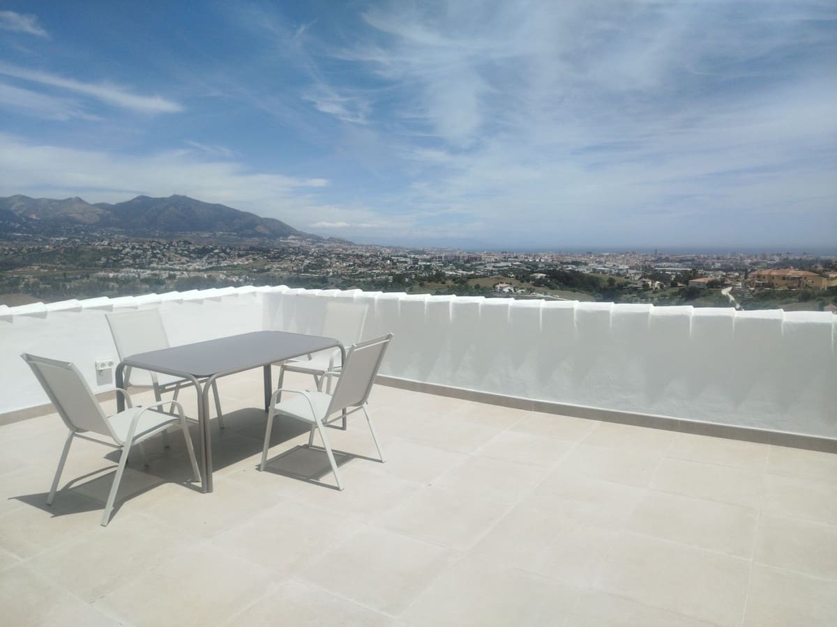 3 bedroom Villa for sale in Cerro del Aguila with pool garage - € 995,000 (Ref: 9827724)