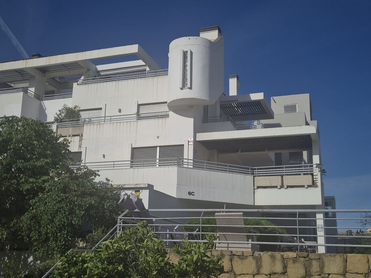 2 slaapkamer Appartement te koop in La Cala de Mijas met zwembad garage - € 319.000 (Ref: 9829967)