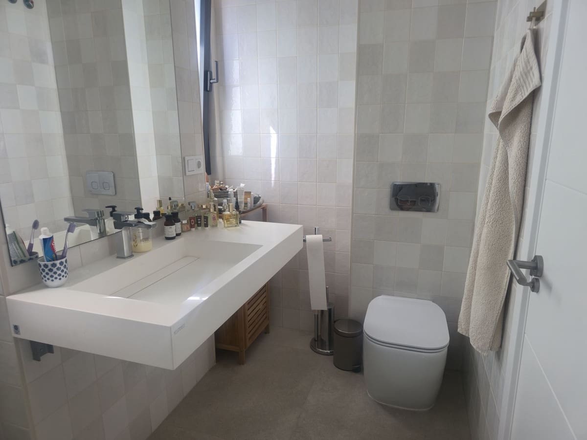 4 bedroom Penthouse for sale in Torremolinos with pool garage - € 1,295,000 (Ref: 9829969)