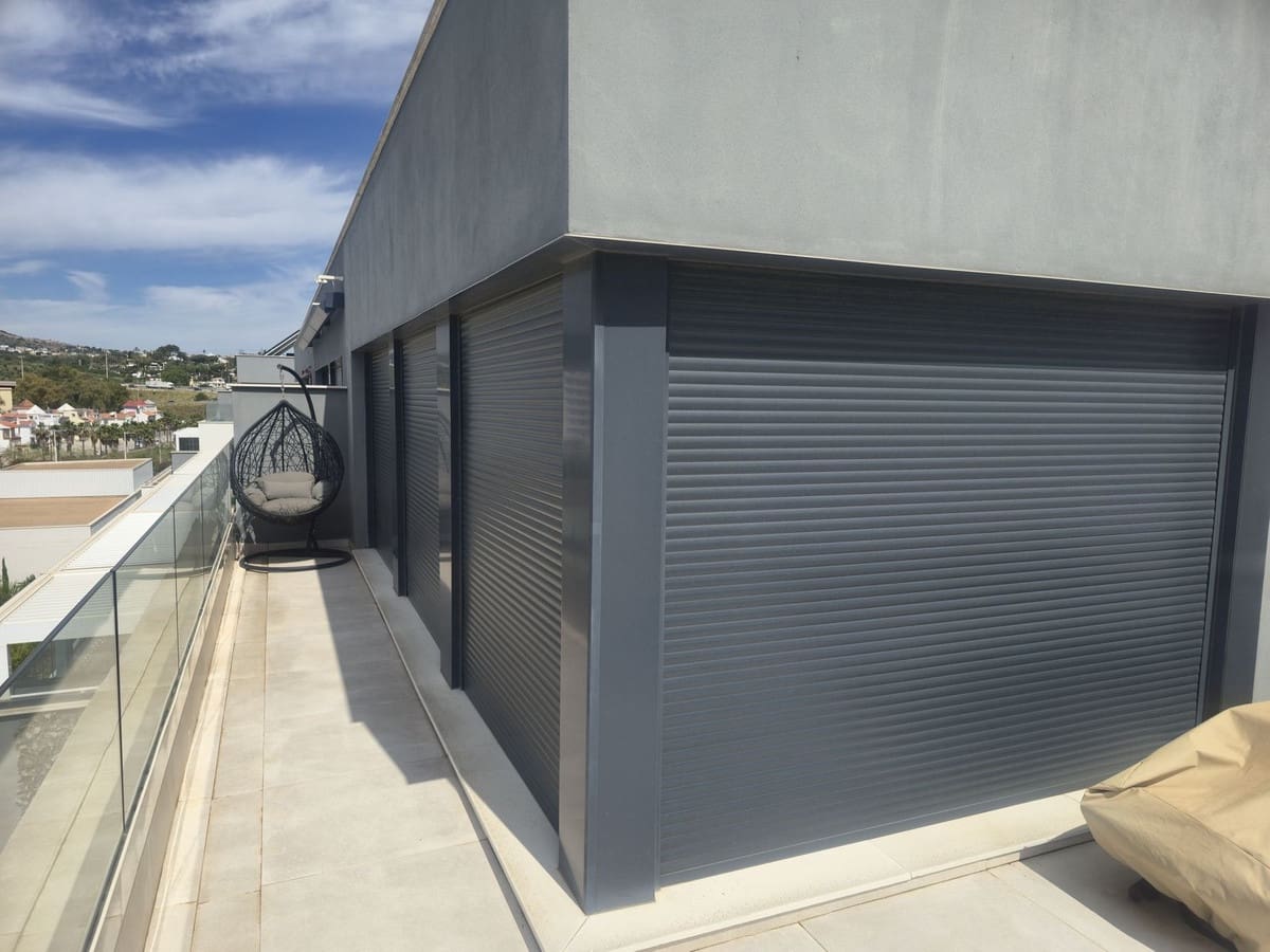 4 bedroom Penthouse for sale in Torremolinos with pool garage - € 1,295,000 (Ref: 9829969)