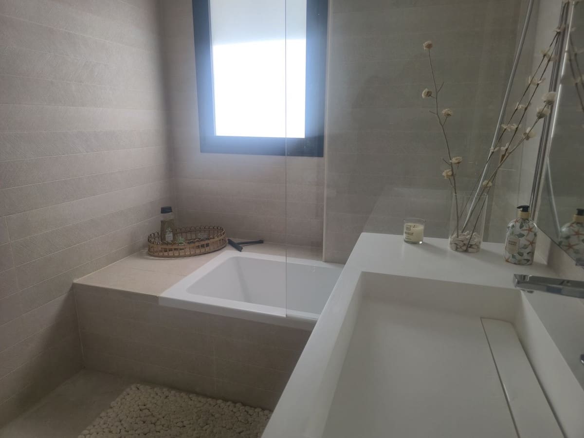 4 bedroom Penthouse for sale in Torremolinos with pool garage - € 1,295,000 (Ref: 9829969)