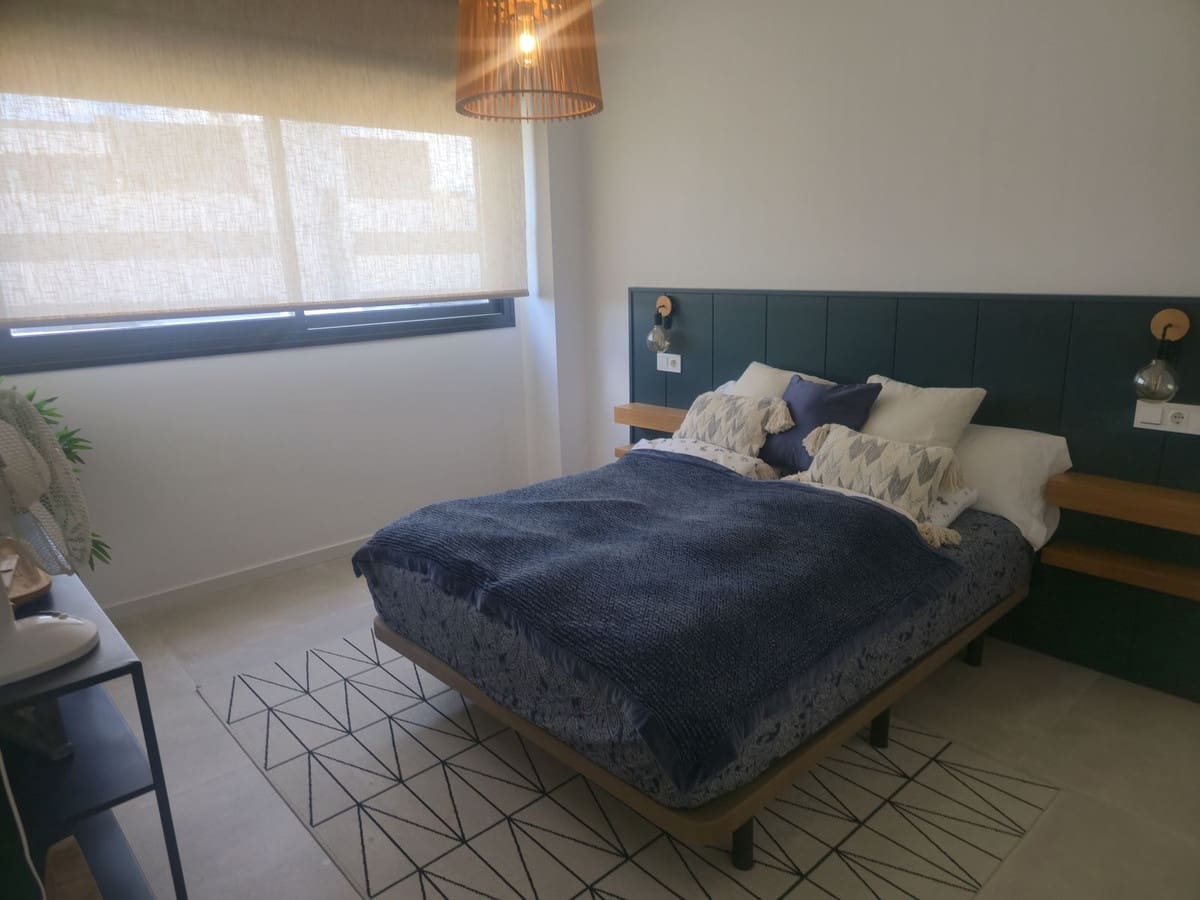4 bedroom Penthouse for sale in Torremolinos with pool garage - € 1,295,000 (Ref: 9829969)