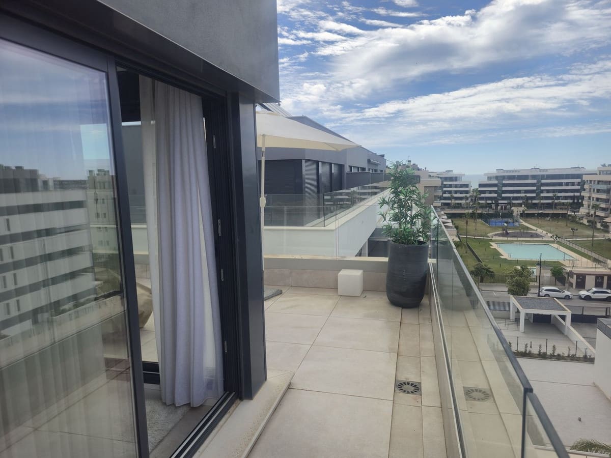 4 bedroom Penthouse for sale in Torremolinos with pool garage - € 1,295,000 (Ref: 9829969)