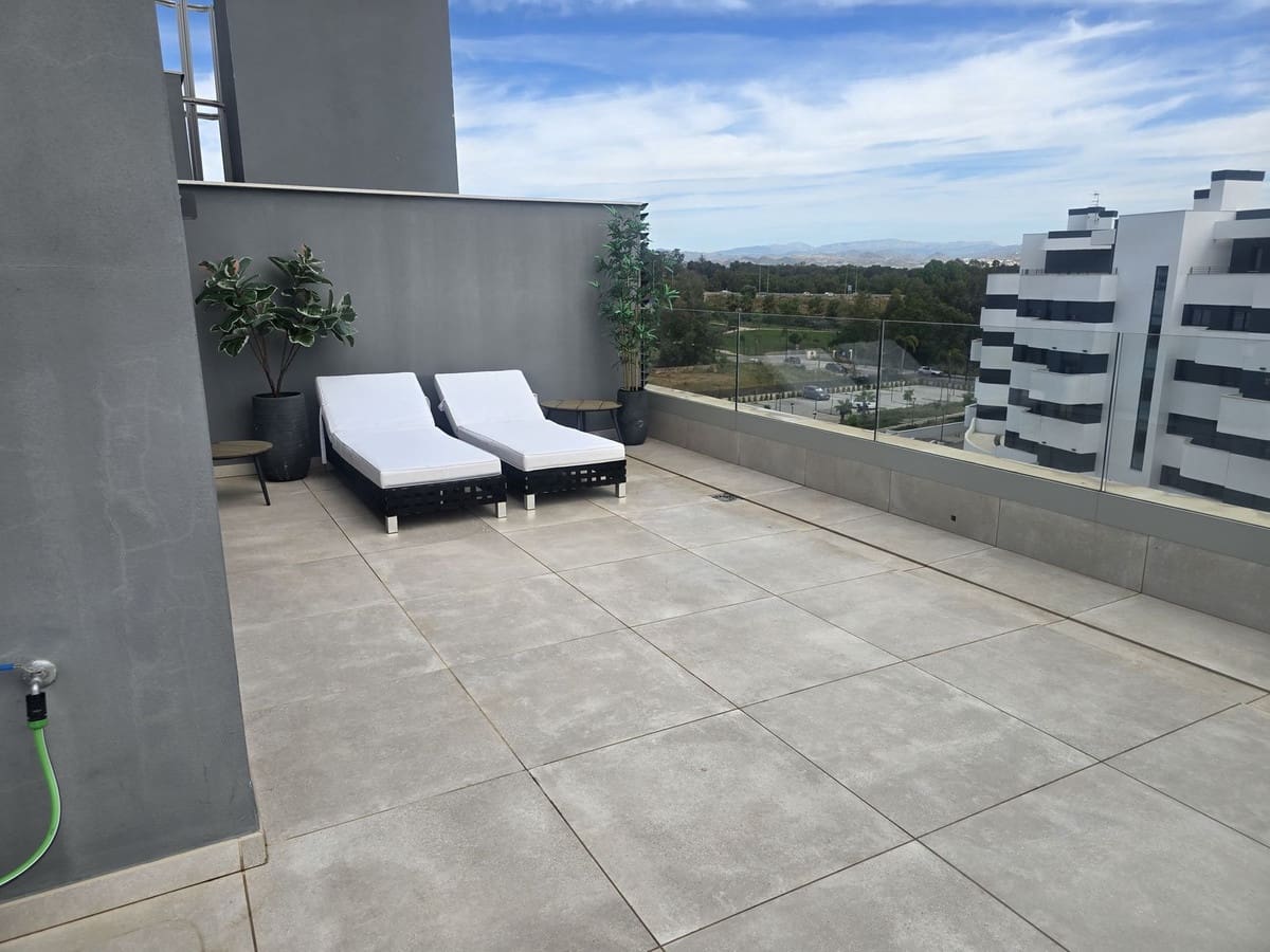 4 bedroom Penthouse for sale in Torremolinos with pool garage - € 1,295,000 (Ref: 9829969)