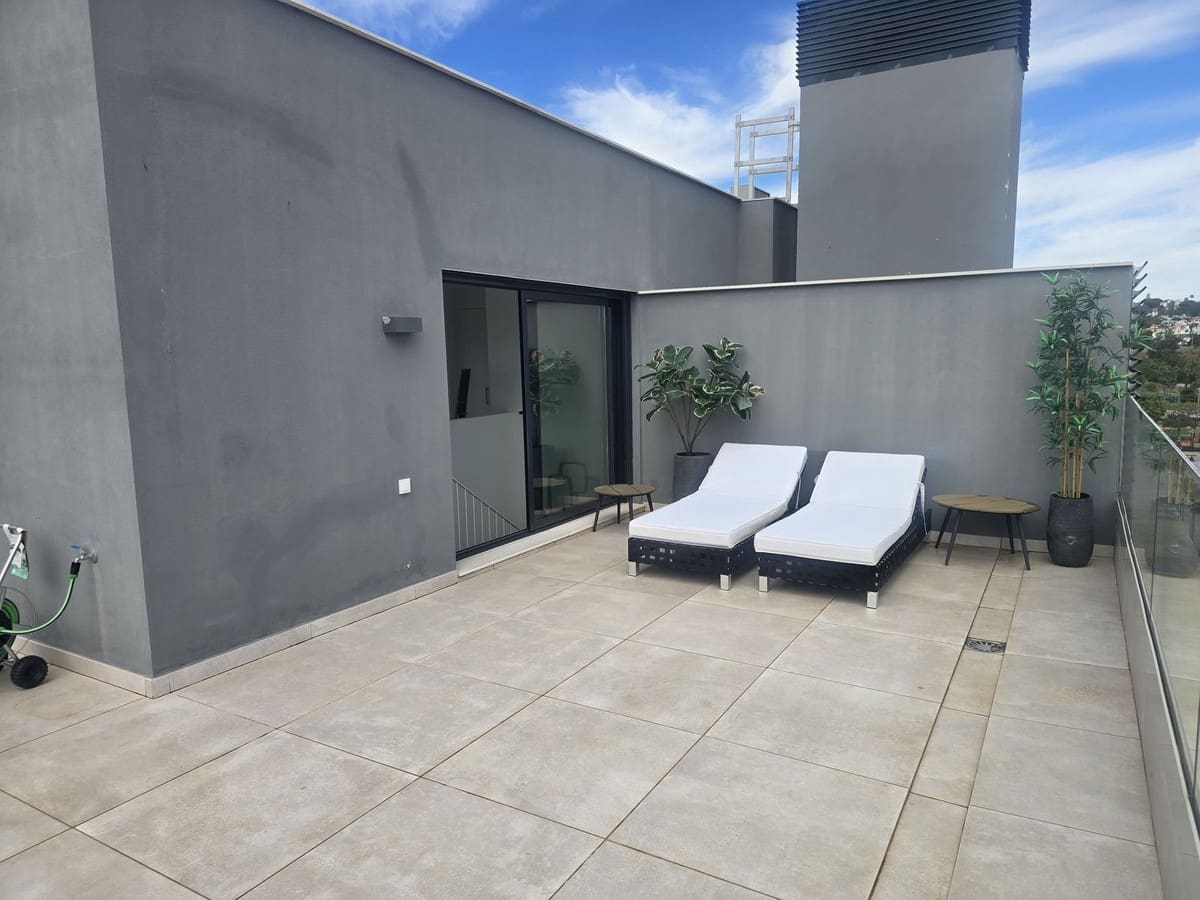 4 bedroom Penthouse for sale in Torremolinos with pool garage - € 1,295,000 (Ref: 9829969)