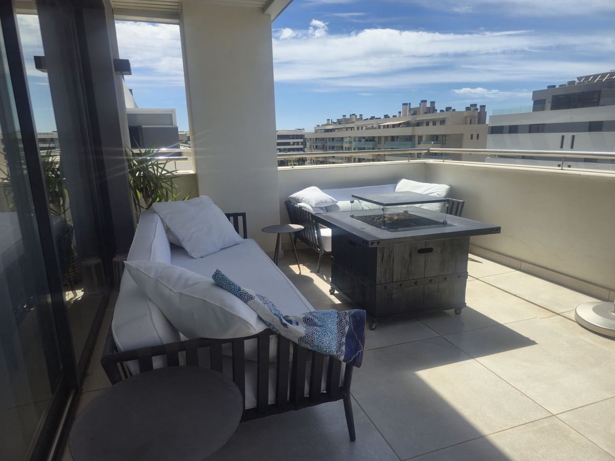 4 bedroom Penthouse for sale in Torremolinos with pool garage - € 1,295,000 (Ref: 9829969)