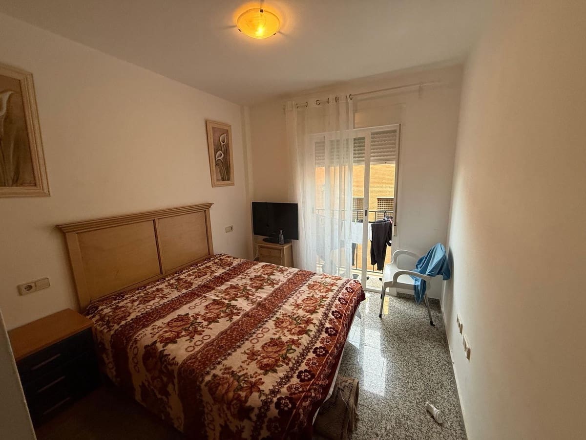 2 slaapkamer Appartement te koop in Fuengirola met garage - € 274.000 (Ref: 9829971)