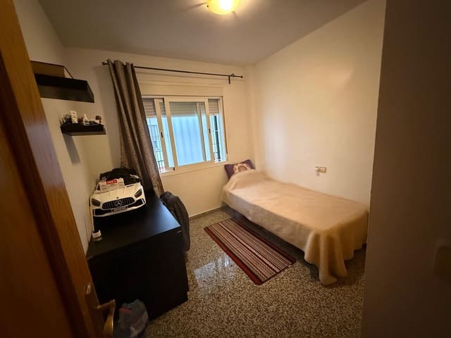 2 chambre Appartement à vendre à Los Boliches , Fuengirola avec garage - 274 000 € (Ref: 9829971)