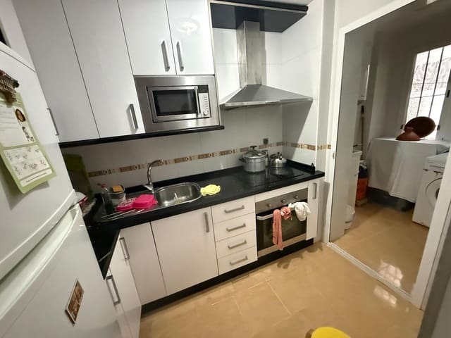 2 chambre Appartement à vendre à Los Boliches , Fuengirola avec garage - 274 000 € (Ref: 9829971)
