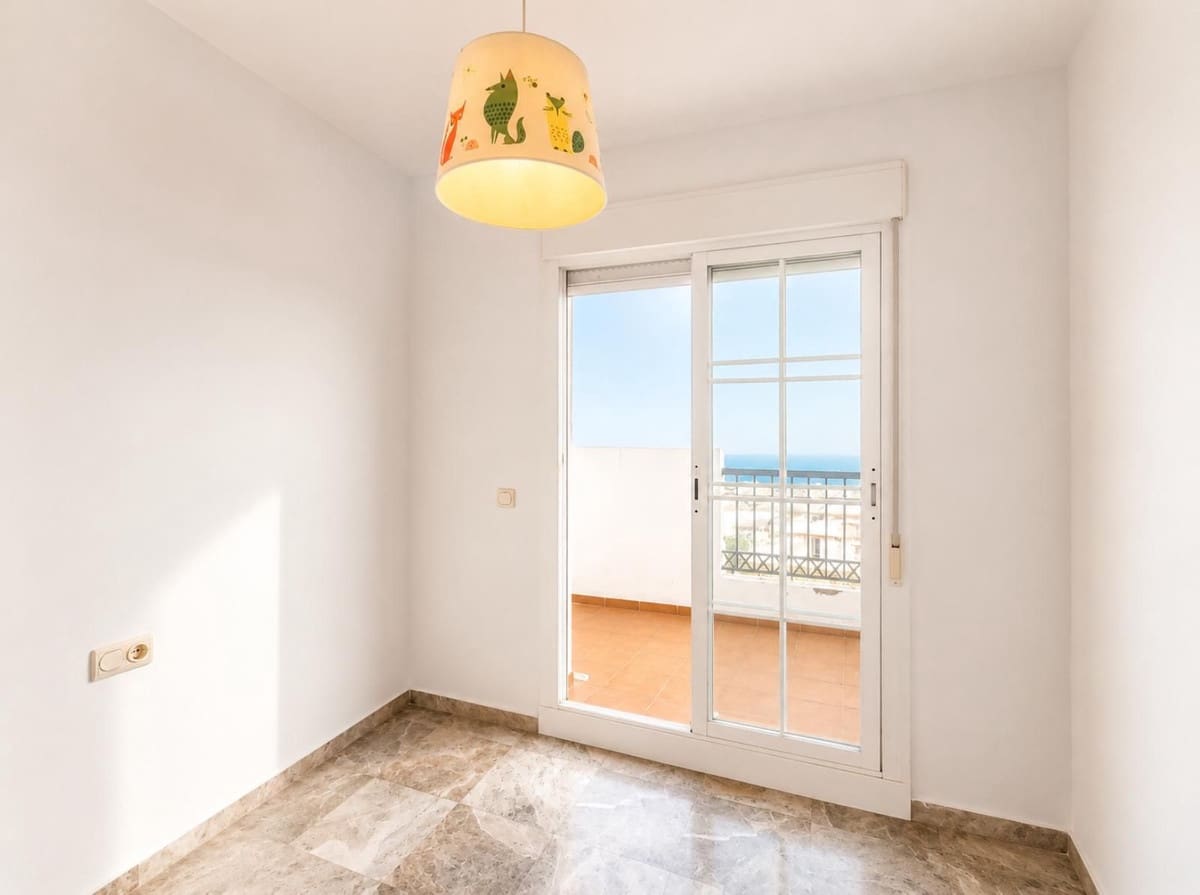 2 sypialnia Apartament na sprzedaż w Benahavis - 314 000 € (Ref: 9829978)
