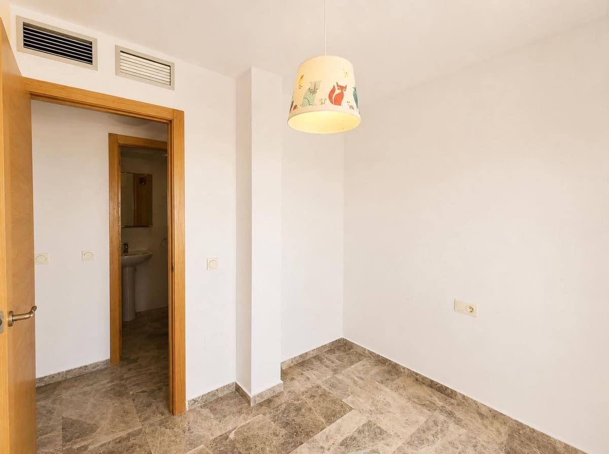 2 sypialnia Apartament na sprzedaż w Benahavis - 314 000 € (Ref: 9829978)