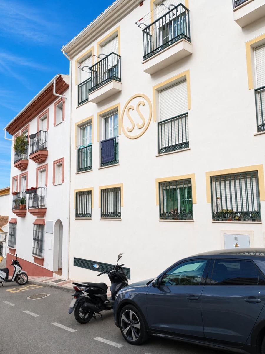 2 sypialnia Apartament na sprzedaż w Benahavis - 314 000 € (Ref: 9829978)