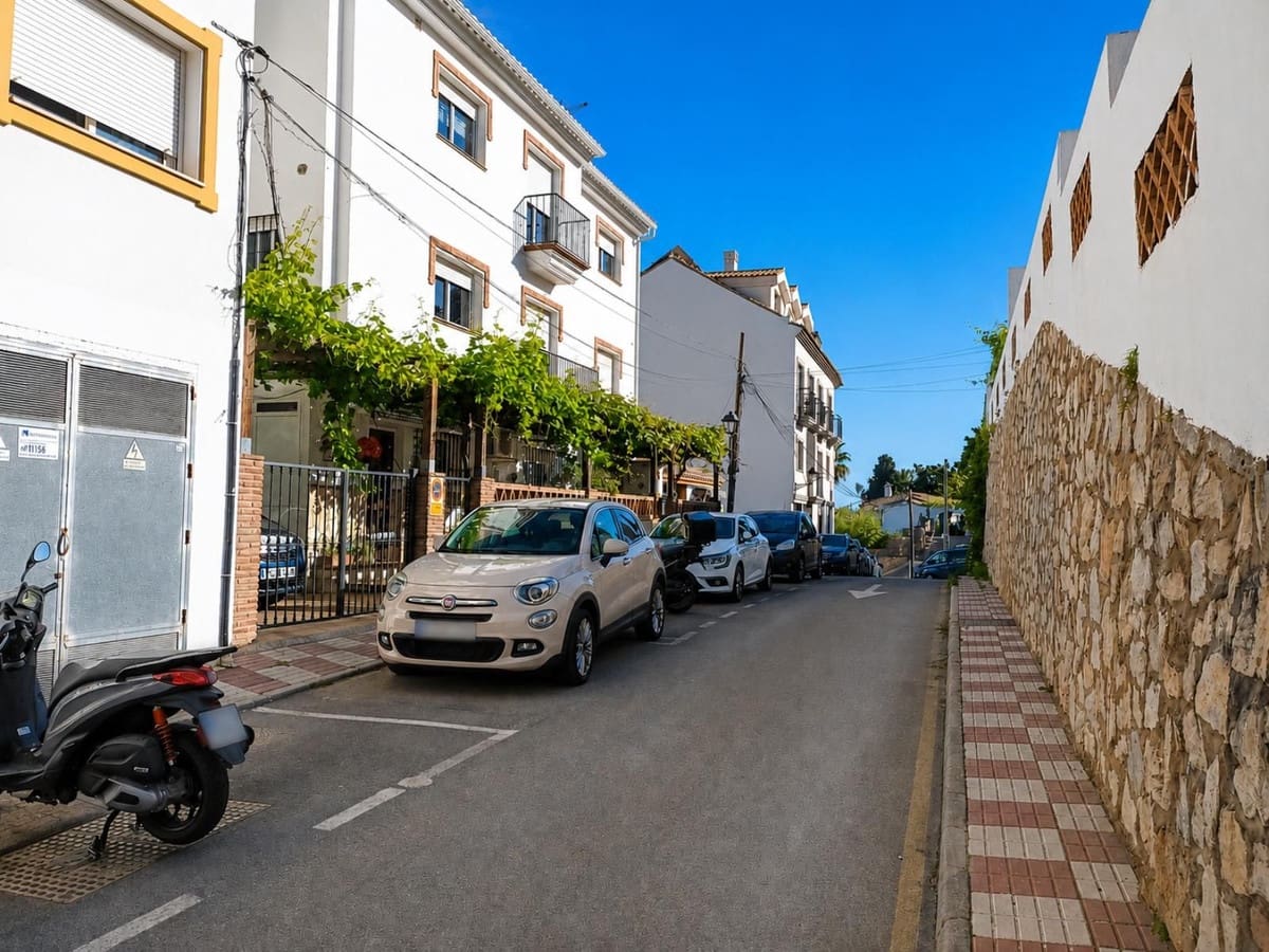 2 sypialnia Apartament na sprzedaż w Benahavis - 314 000 € (Ref: 9829978)
