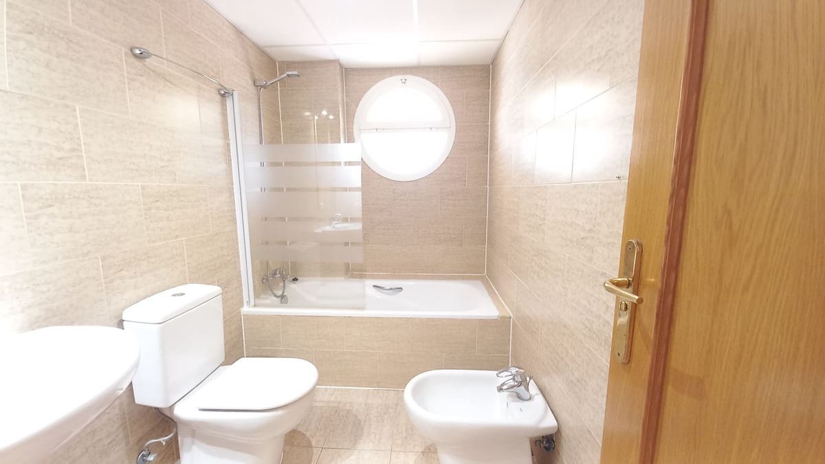 2 bedroom Apartment for sale in Riviera del Sol with pool garage - € 279,000 (Ref: 9830242)