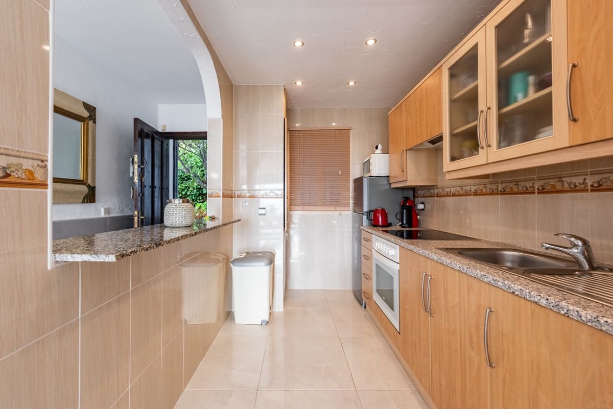 2 bedroom Apartment for sale in Torrenueva with pool - € 349,000 (Ref: 9830243)