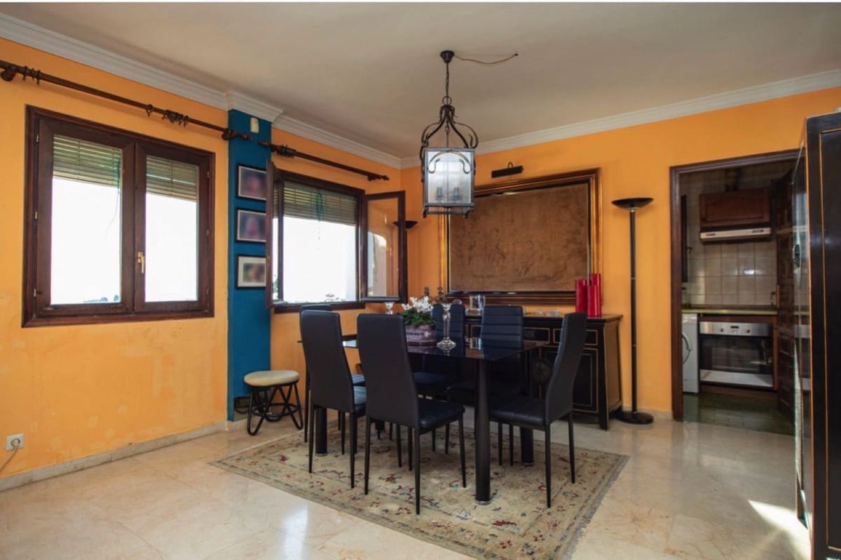 3 Zimmer Doppelhaus zu verkaufen in Marbella mit Pool Garage - 620.000 € (Ref: 9830249)
