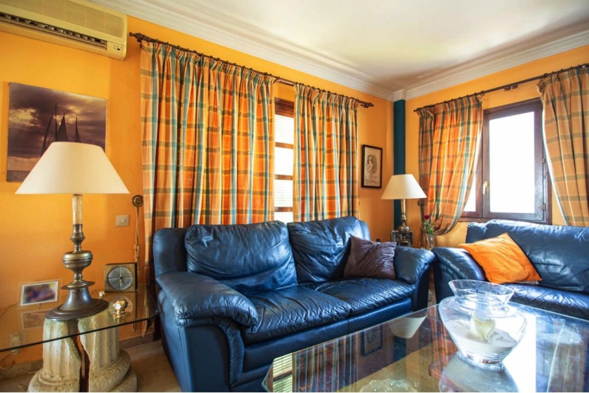 3 Zimmer Doppelhaus zu verkaufen in Marbella mit Pool Garage - 620.000 € (Ref: 9830249)