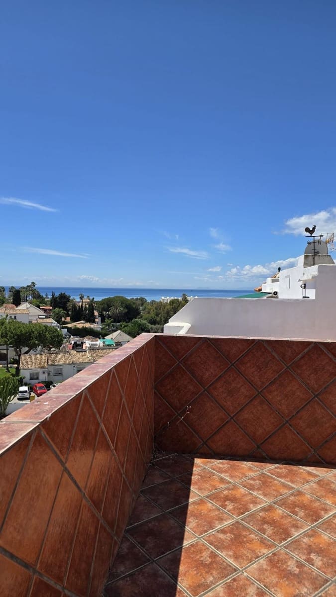 4 sovrum Hus till salu i Marbella med garage - 582 998 € (Ref: 9830259)