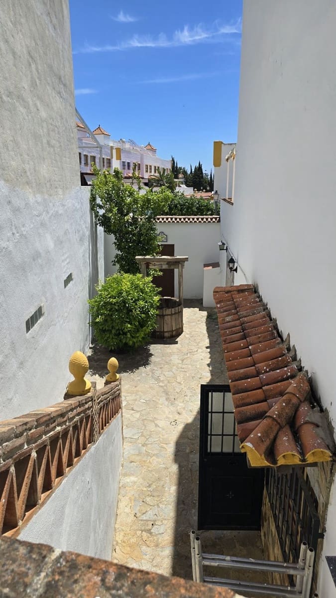 4 sovrum Hus till salu i Marbella med garage - 582 998 € (Ref: 9830259)