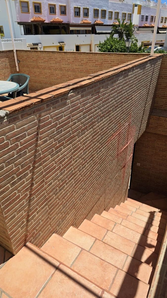 4 sovrum Hus till salu i Marbella med garage - 582 998 € (Ref: 9830259)