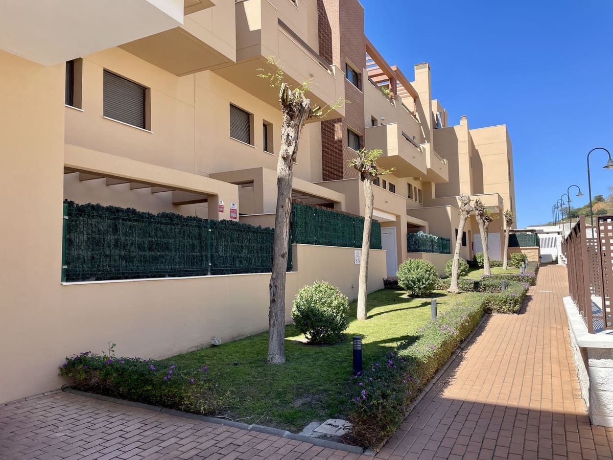2 bedroom Apartment for sale in La Cala de Mijas with pool garage - € 398,000 (Ref: 9830308)