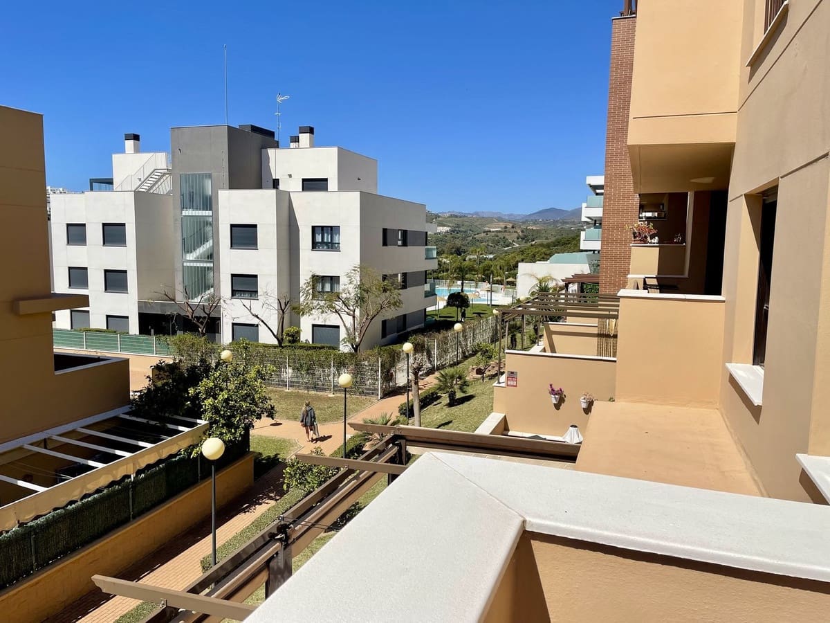 2 bedroom Apartment for sale in La Cala de Mijas with pool garage - € 398,000 (Ref: 9830308)