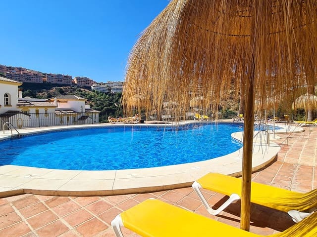 3 sovrum Lägenhet till salu i Sitio de Calahonda, Mijas med garage - 369 000 € (Ref: 9830323)