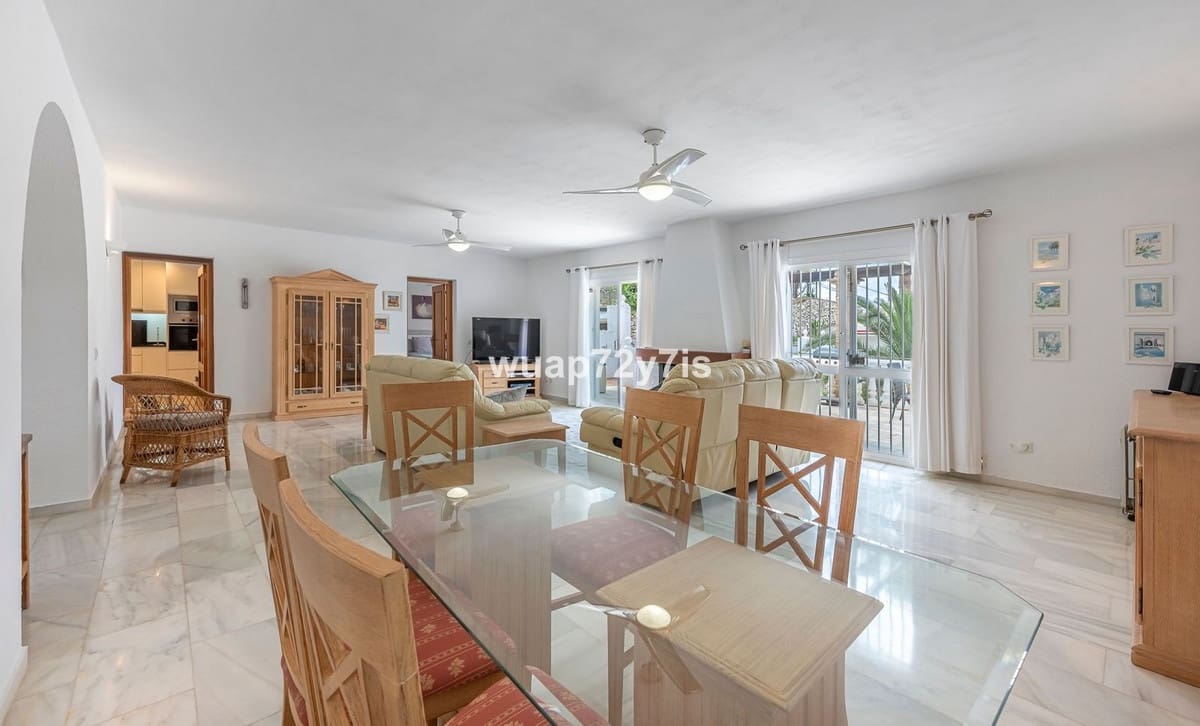 3 camera da letto Villa in vendita in El Rosario con piscina garage - 999.000 € (Rif: 9830328)