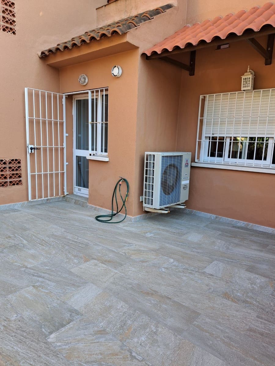2 bedroom Apartment for sale in Bahia de Casares with pool garage - € 307,500 (Ref: 9830334)