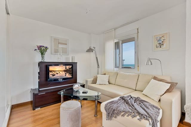 1 bedroom Apartment for sale in Fuengirola - € 425,000 (Ref: 9834193)