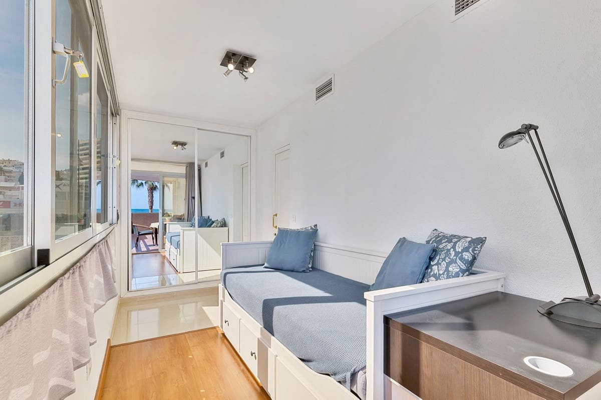 1 bedroom Apartment for sale in Fuengirola - € 425,000 (Ref: 9834193)