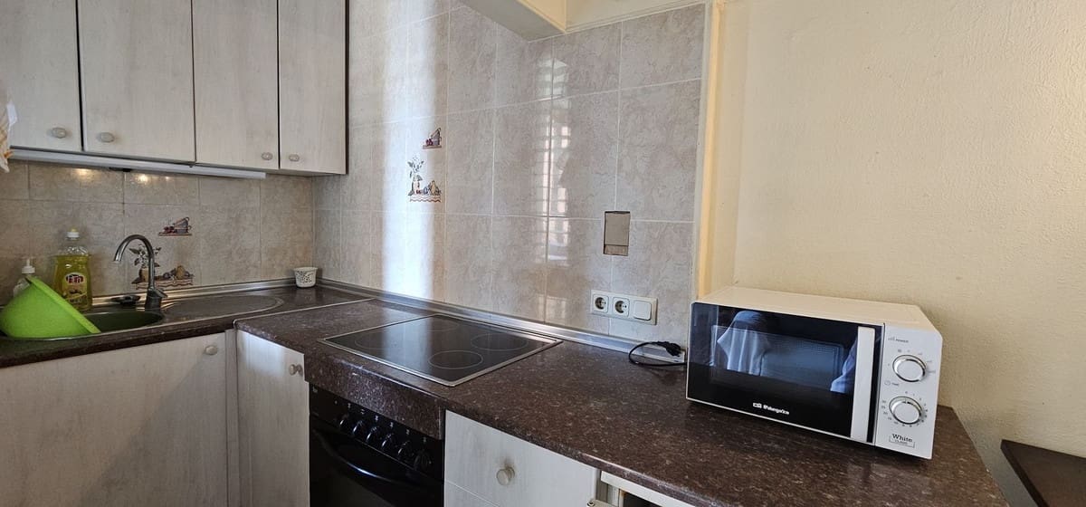 1 soveværelse Lejlighed til salg i Fuengirola med swimmingpool - € 225.000 (Ref: 9834195)