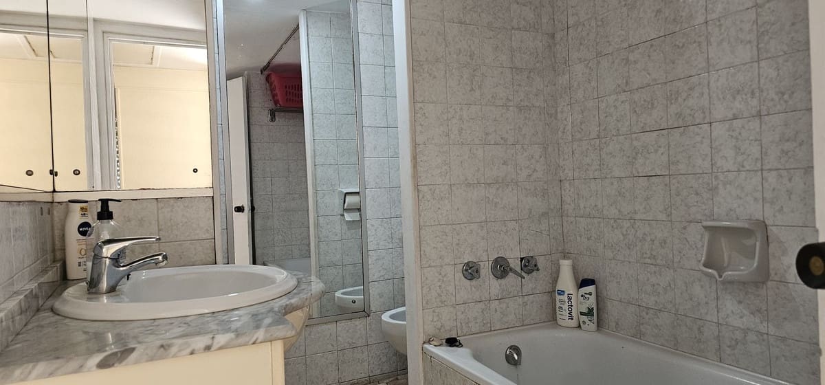 1 soveværelse Lejlighed til salg i Fuengirola med swimmingpool - € 225.000 (Ref: 9834195)