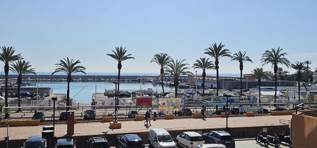 1 soveværelse Lejlighed til salg i Fuengirola med swimmingpool - € 225.000 (Ref: 9834195)